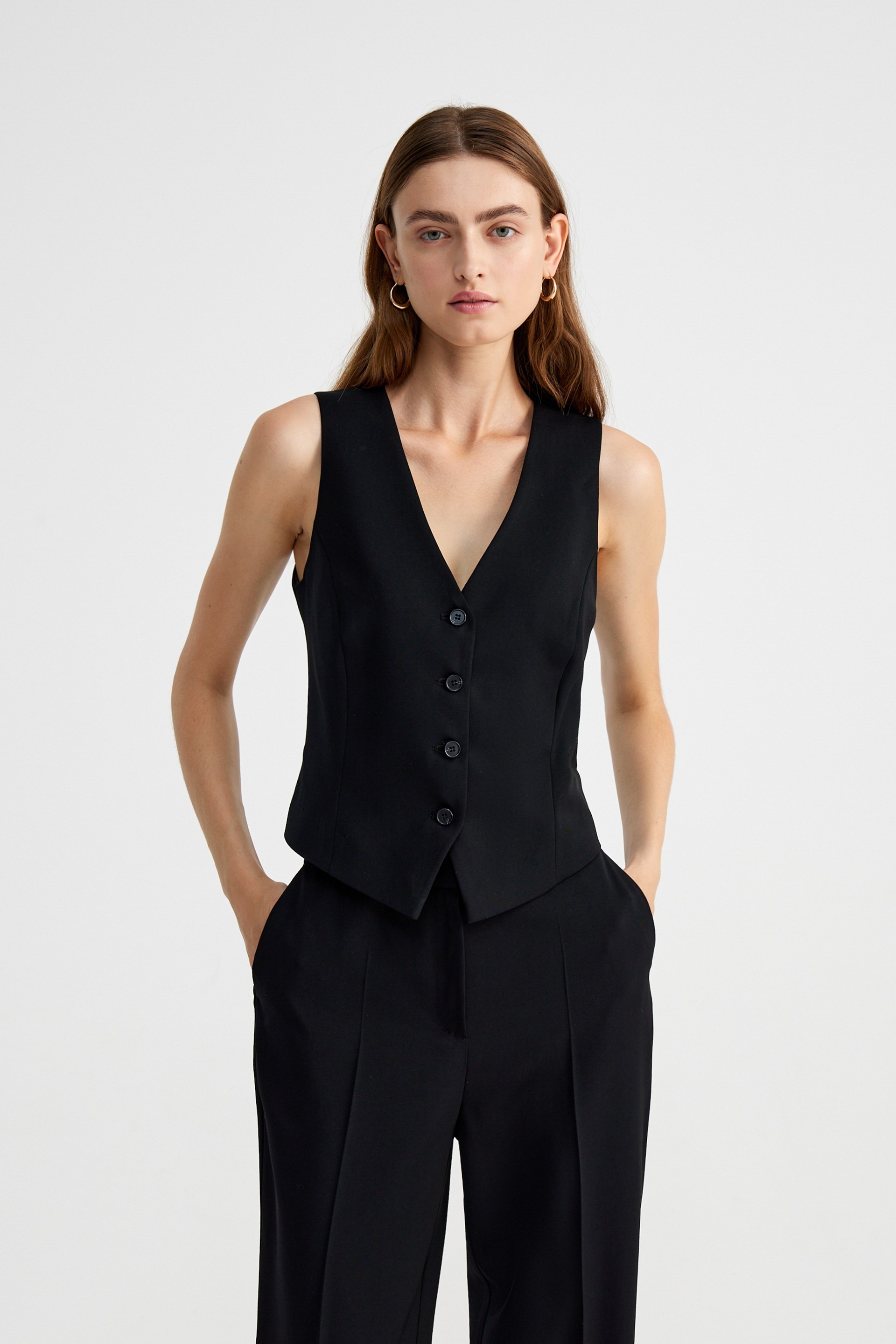 Жилет костюмный “Ultra Black”
