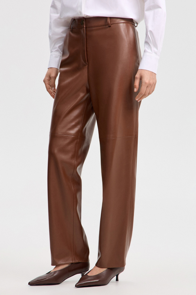 Брюки "Solarino" из экокожи Мавелти (Mavelty)